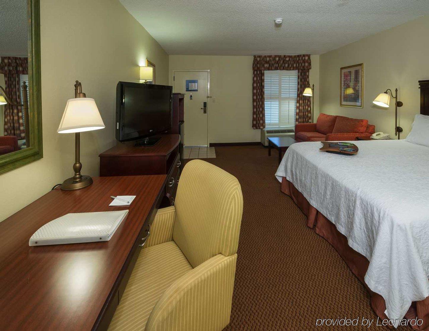 Red Roof Inn Tupelo Room photo